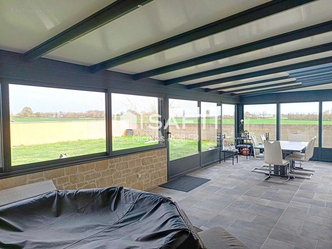 Photo 2 - Maison à GERMOND-ROUVRE