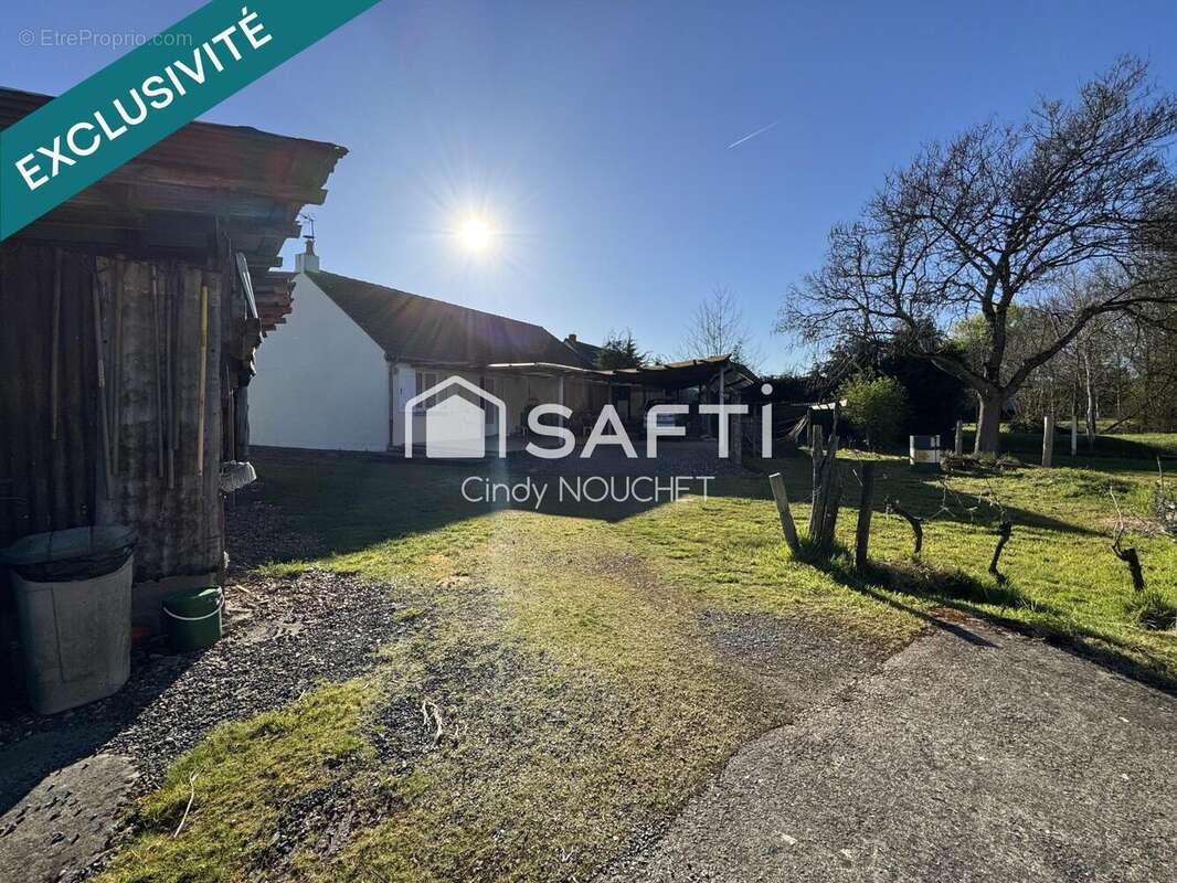 Photo 3 - Maison à MEZERAY