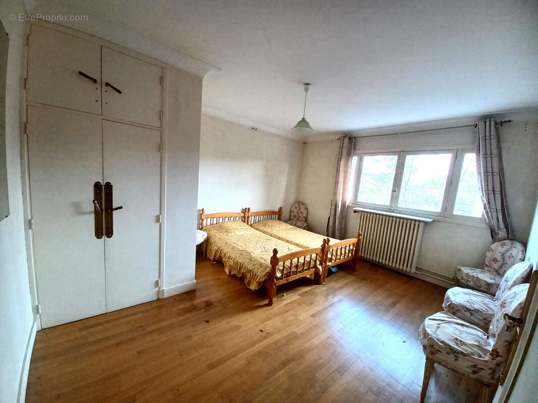 Maison à SAINT-MARTIN-VALMEROUX