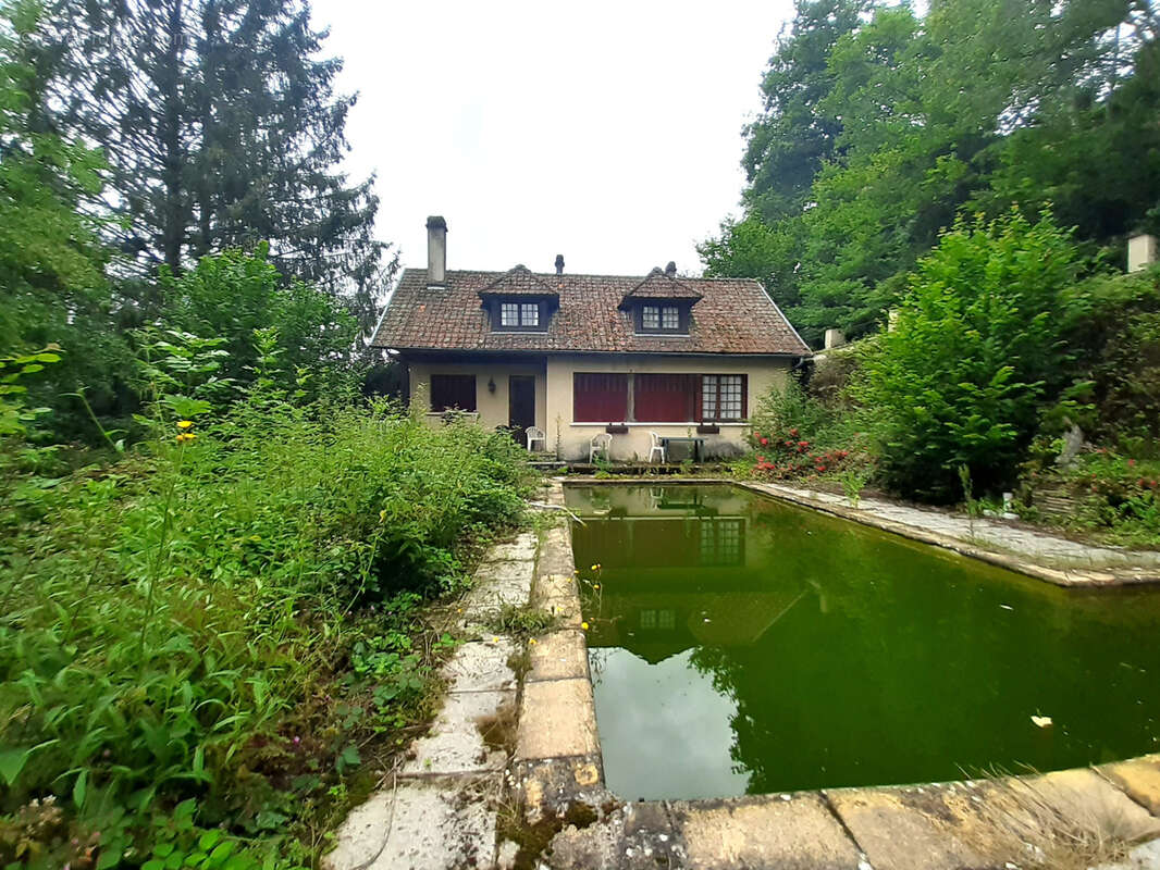Maison à SAINT-MARTIN-VALMEROUX