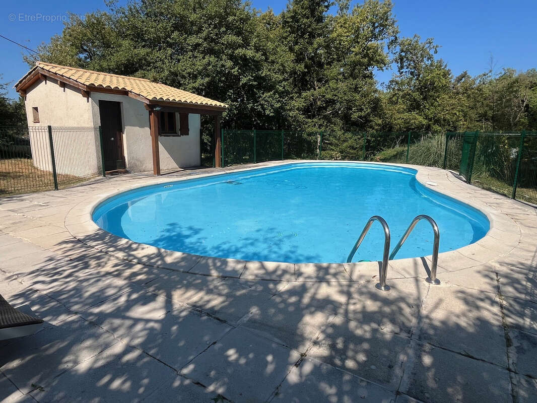 Maison à SAINT-VALLIER-DE-THIEY