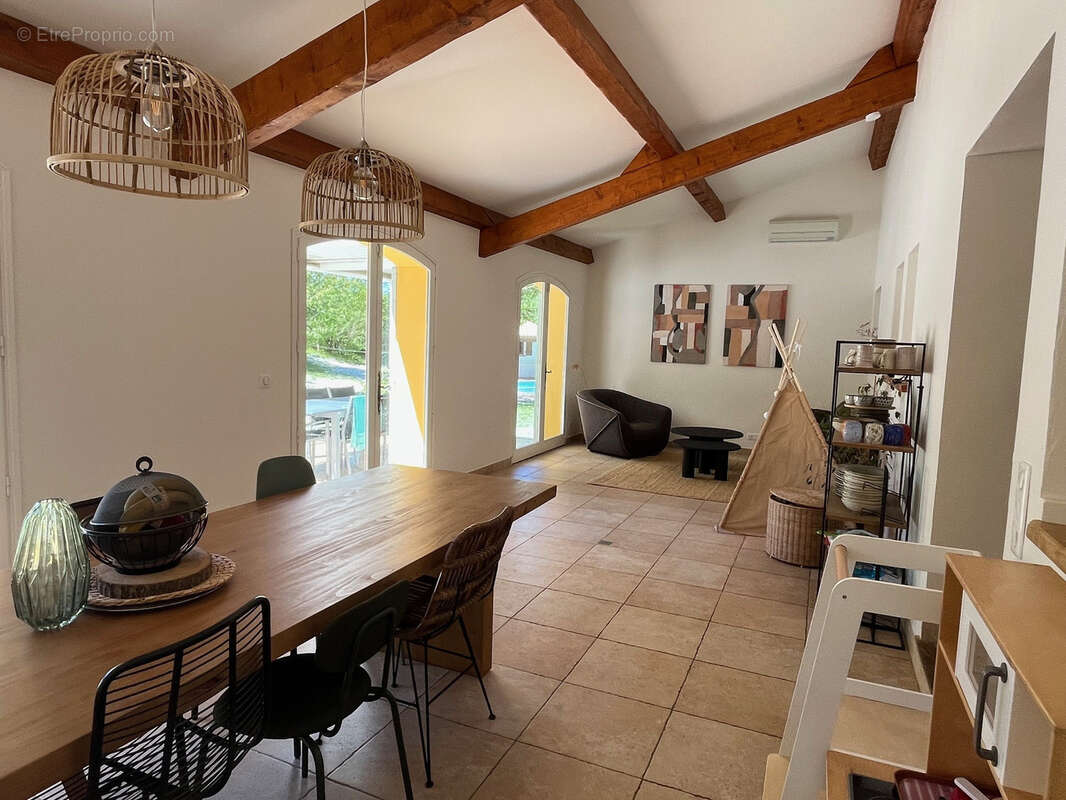 Maison à SAINT-VALLIER-DE-THIEY