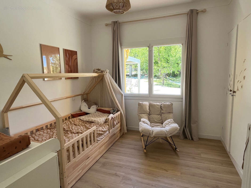 Maison à SAINT-VALLIER-DE-THIEY