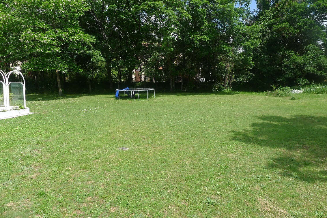 Maison à SAINT-VALLIER-DE-THIEY