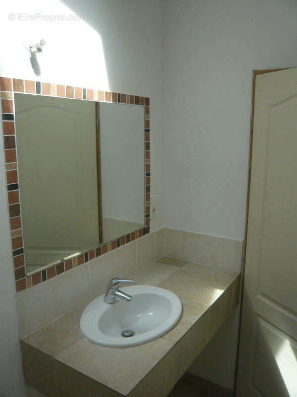 Appartement à GANGES