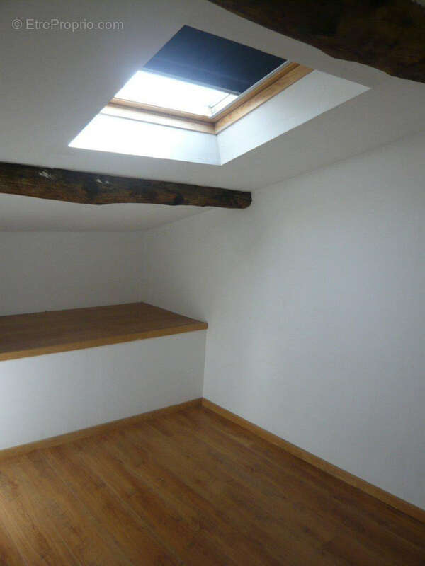 Appartement à GANGES