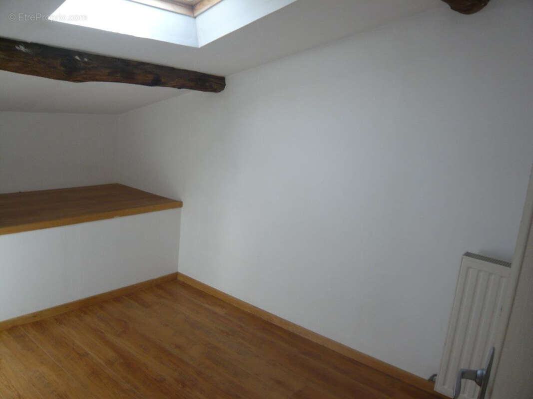 Appartement à GANGES