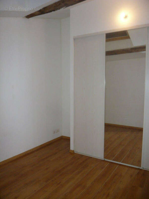 Appartement à GANGES