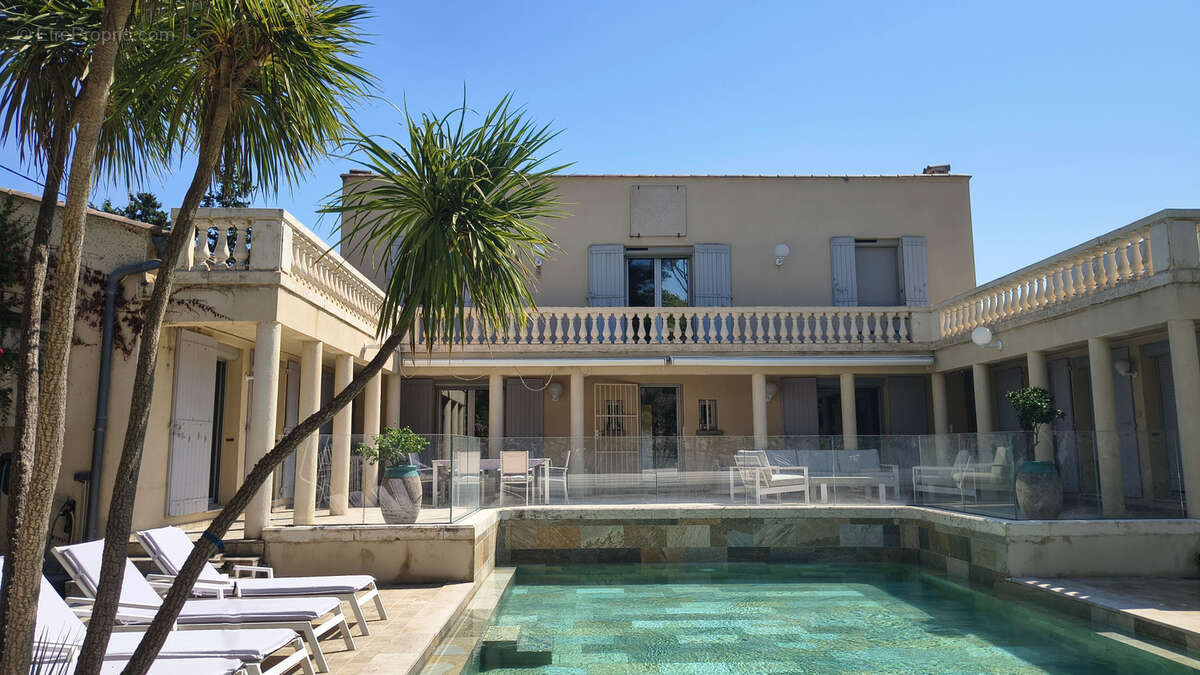 Maison à NIMES