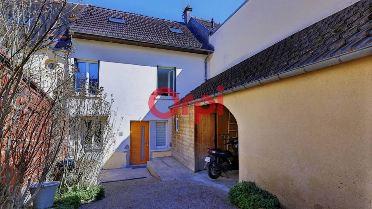 Maison à CHAMBOURCY