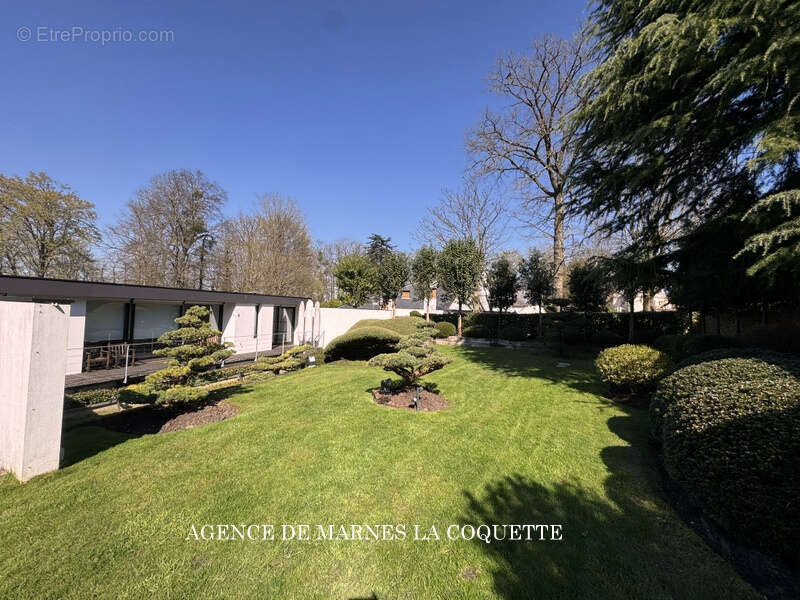 Maison à VILLE-D&#039;AVRAY