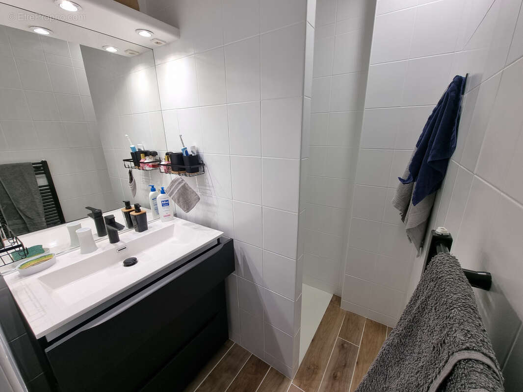 Maison à SAINT-ERBLON