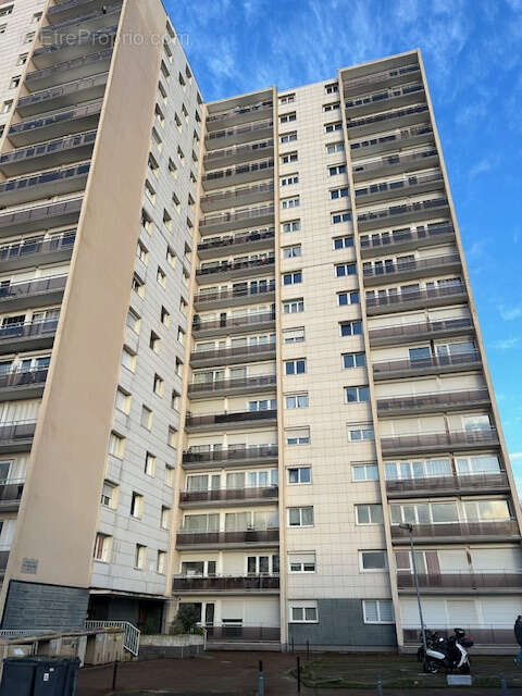Appartement à LE PETIT-QUEVILLY
