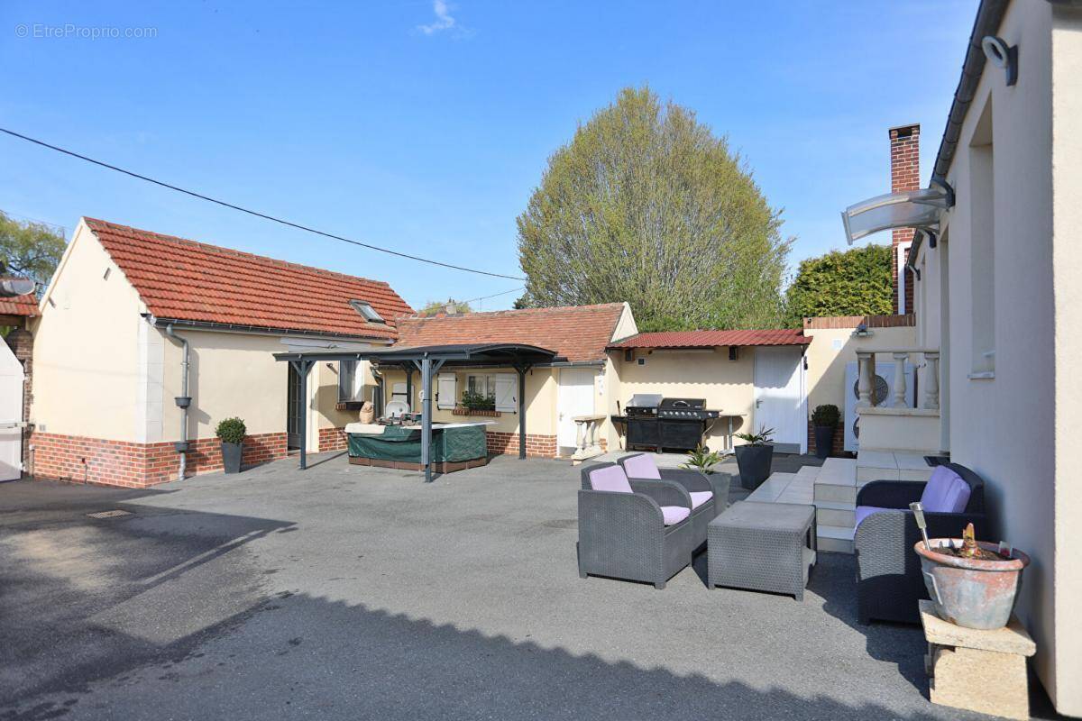 Maison à ROCHY-CONDE