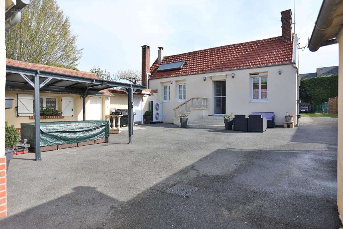 Maison à ROCHY-CONDE