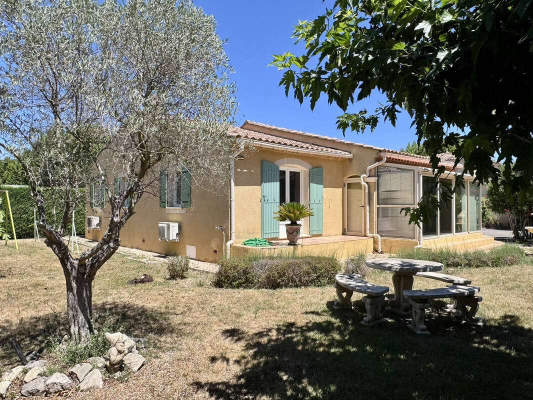 Maison à L&#039;ISLE-SUR-LA-SORGUE