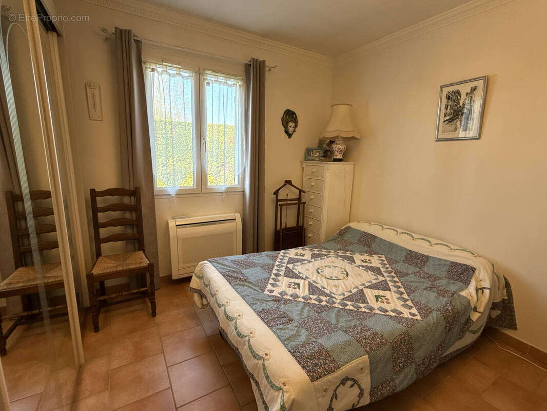 Maison à L&#039;ISLE-SUR-LA-SORGUE