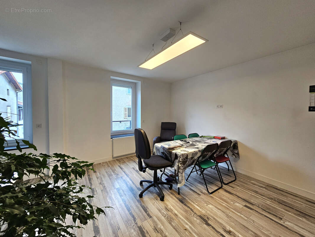 Maison à SAINT-BONNET-PRES-RIOM