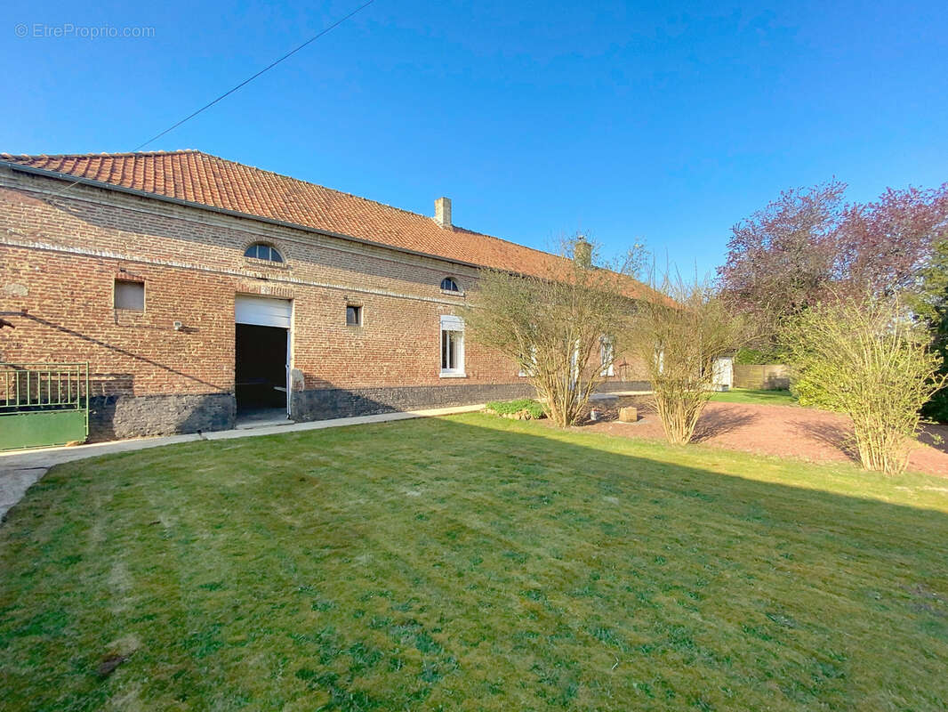 Maison à CRECY-EN-PONTHIEU