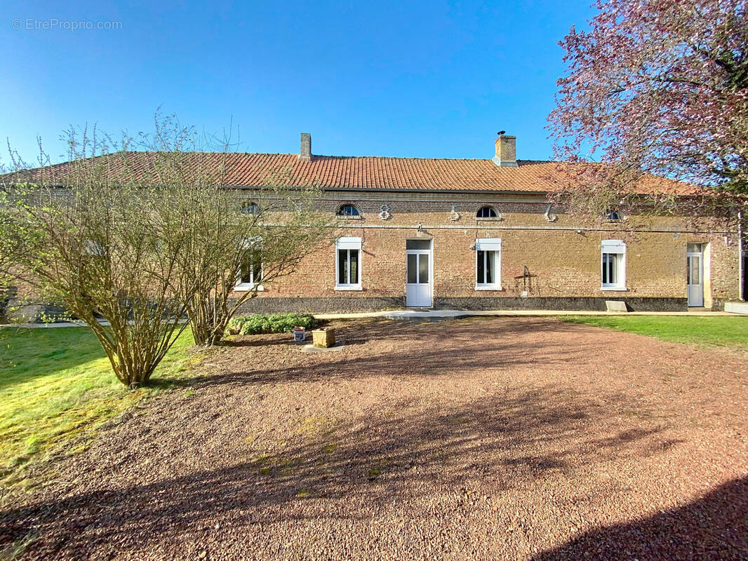 Maison à CRECY-EN-PONTHIEU