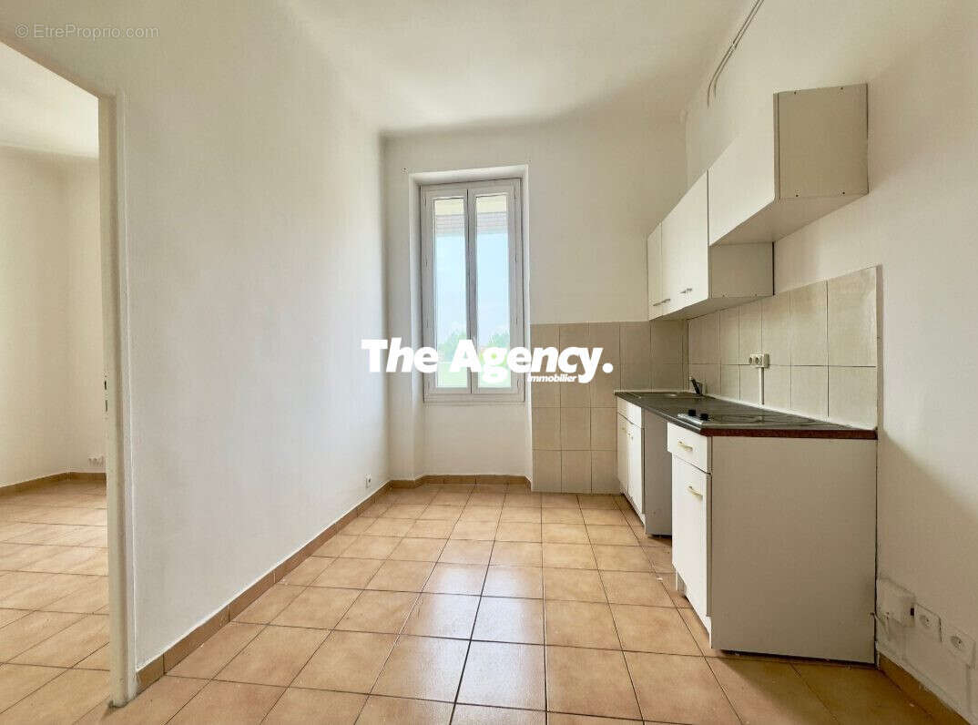 Appartement à MARSEILLE-14E