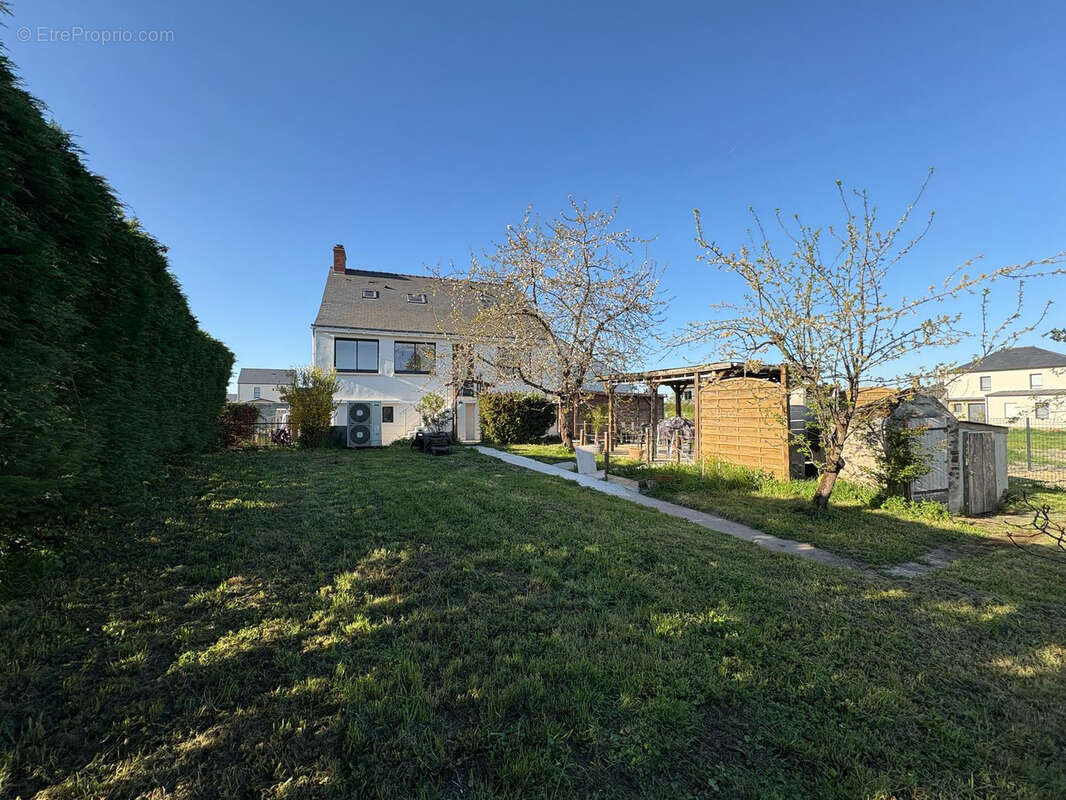 Maison à CHAMPTOCE-SUR-LOIRE