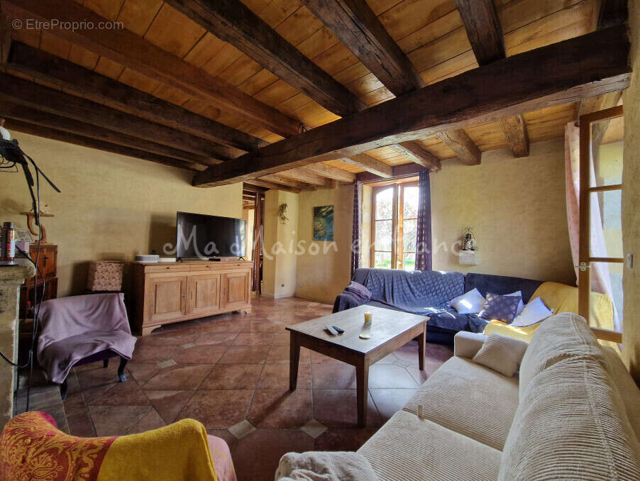 Maison à SAINT-POURCAIN-SUR-SIOULE