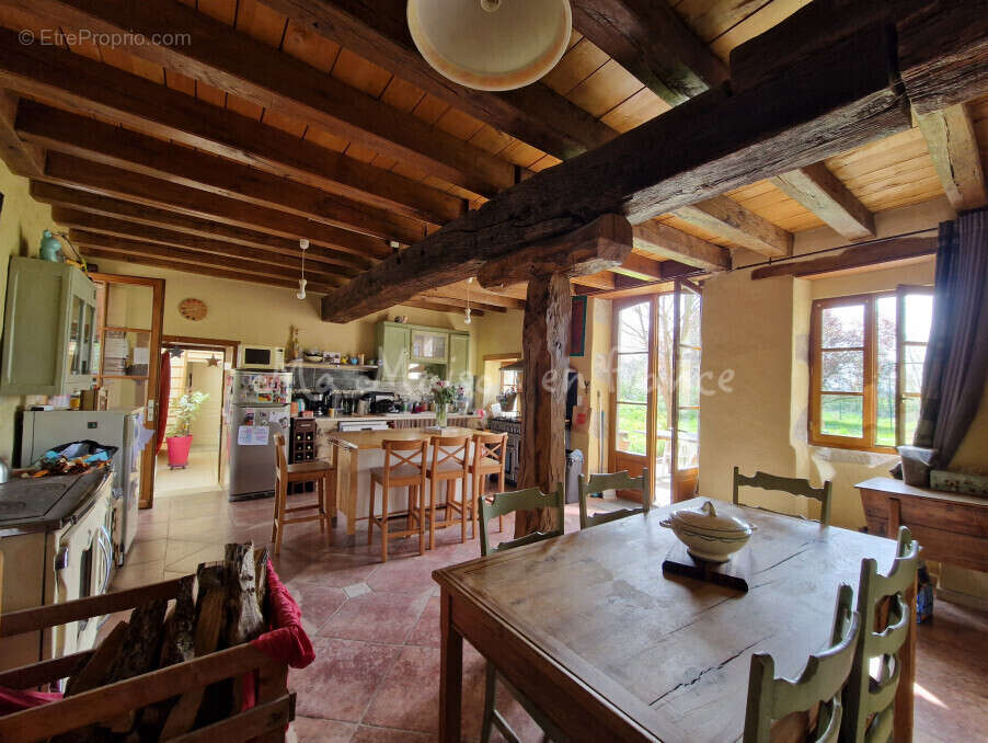 Maison à SAINT-POURCAIN-SUR-SIOULE