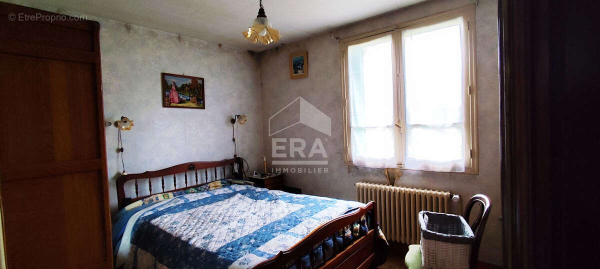 Maison à THIRON-GARDAIS