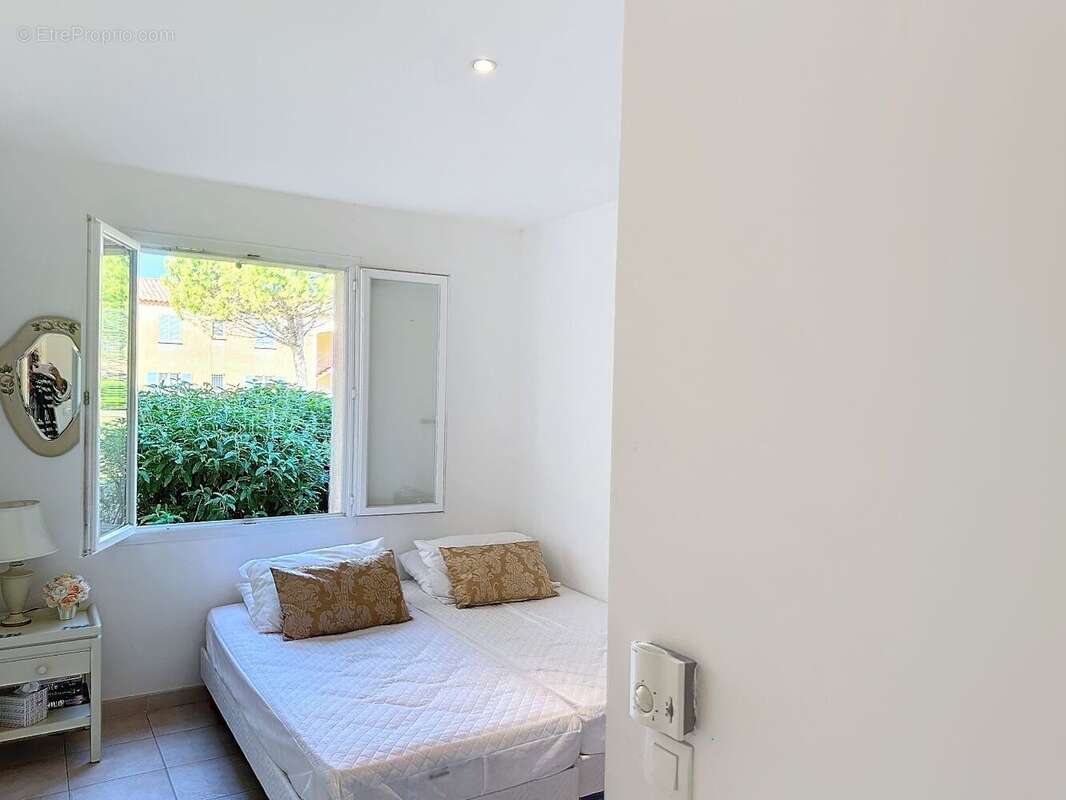 Appartement à LORGUES