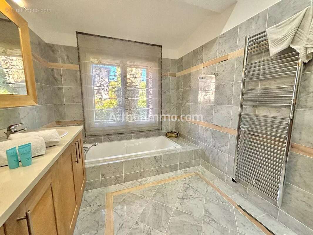 Maison à SAINTE-MAXIME