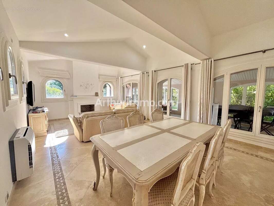 Maison à SAINTE-MAXIME