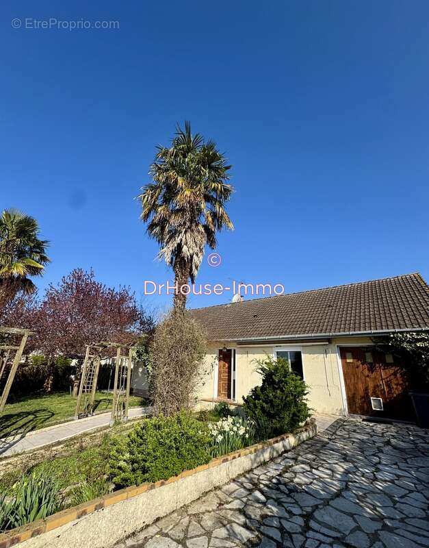 Maison à CHATILLON-COLIGNY