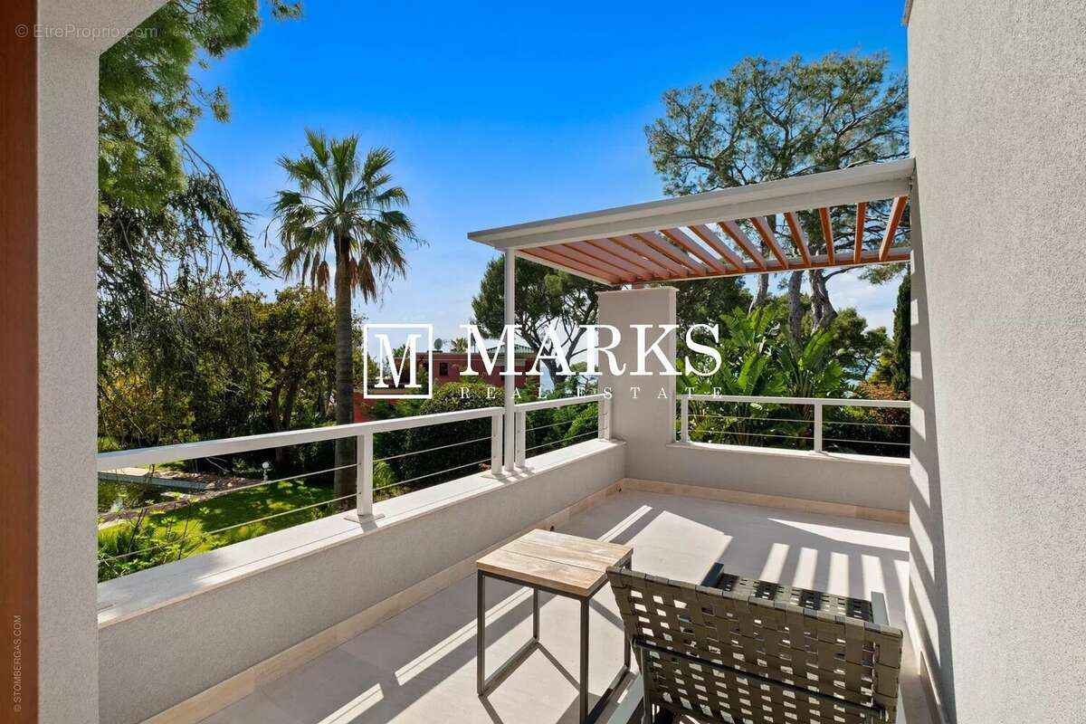 Maison à SAINT-JEAN-CAP-FERRAT