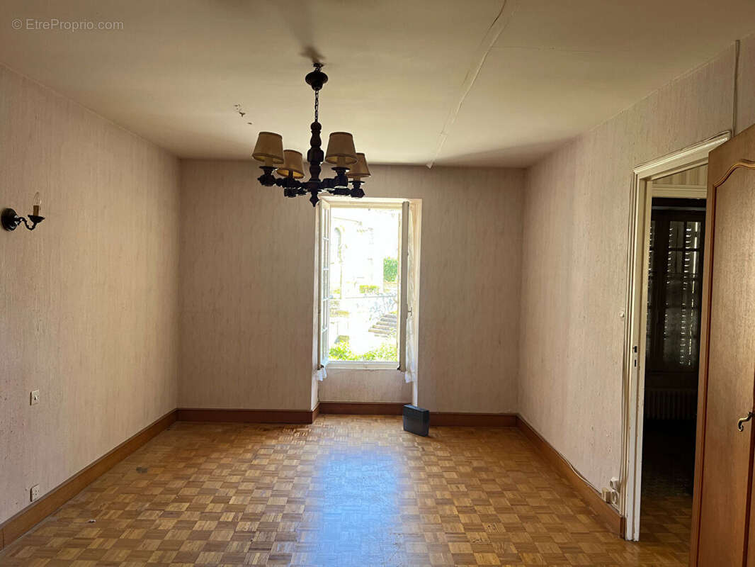 Maison à MOUSTOIR-AC