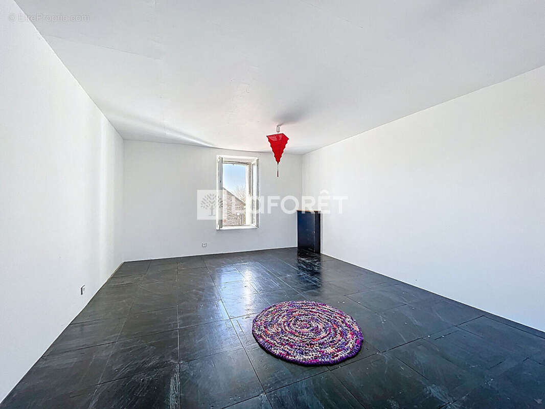 Maison à SAINTE-ANNE-SUR-VILAINE