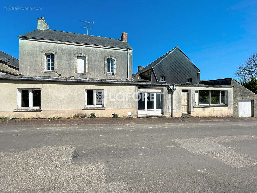 Maison à SAINTE-ANNE-SUR-VILAINE