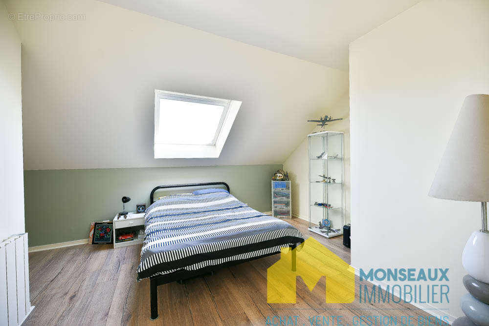 Appartement à EPINAY-SUR-ORGE