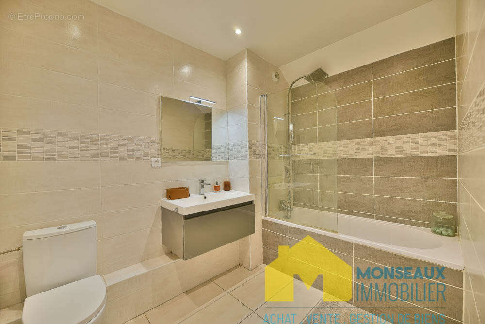 Appartement à EPINAY-SUR-ORGE