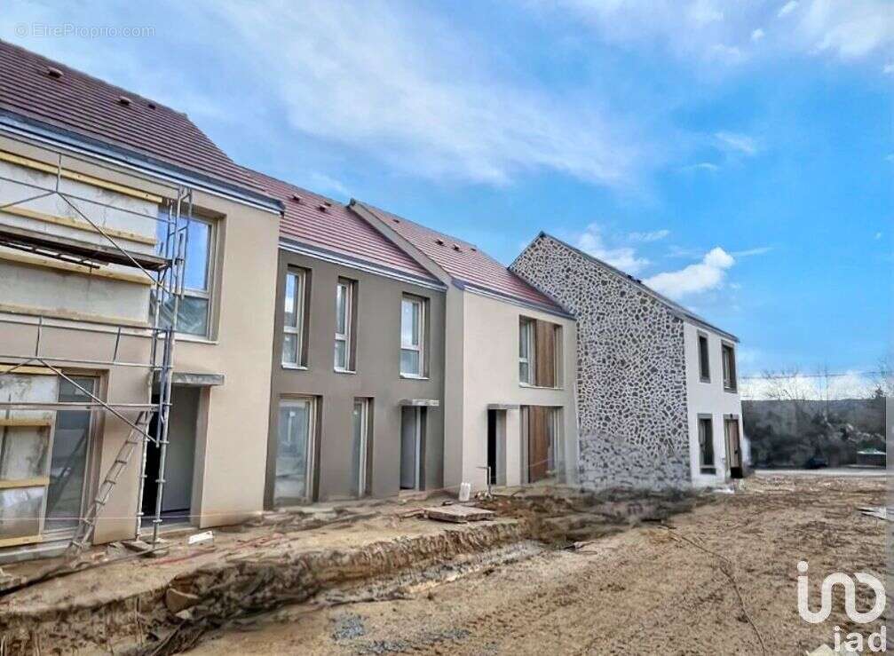 Photo 6 - Maison à SAINT-CHERON