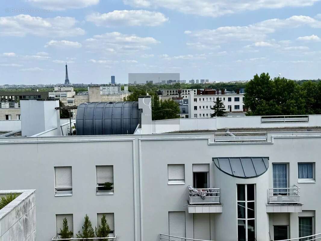Appartement à SURESNES