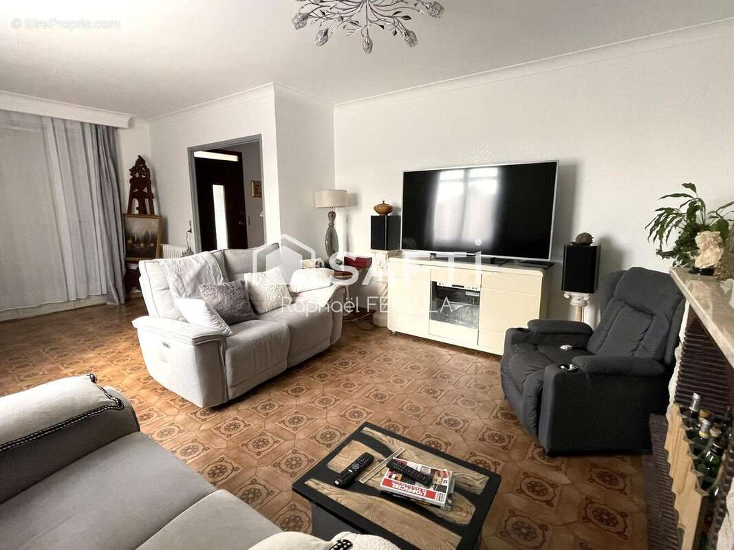 Photo 2 - Maison à ROQUECOURBE