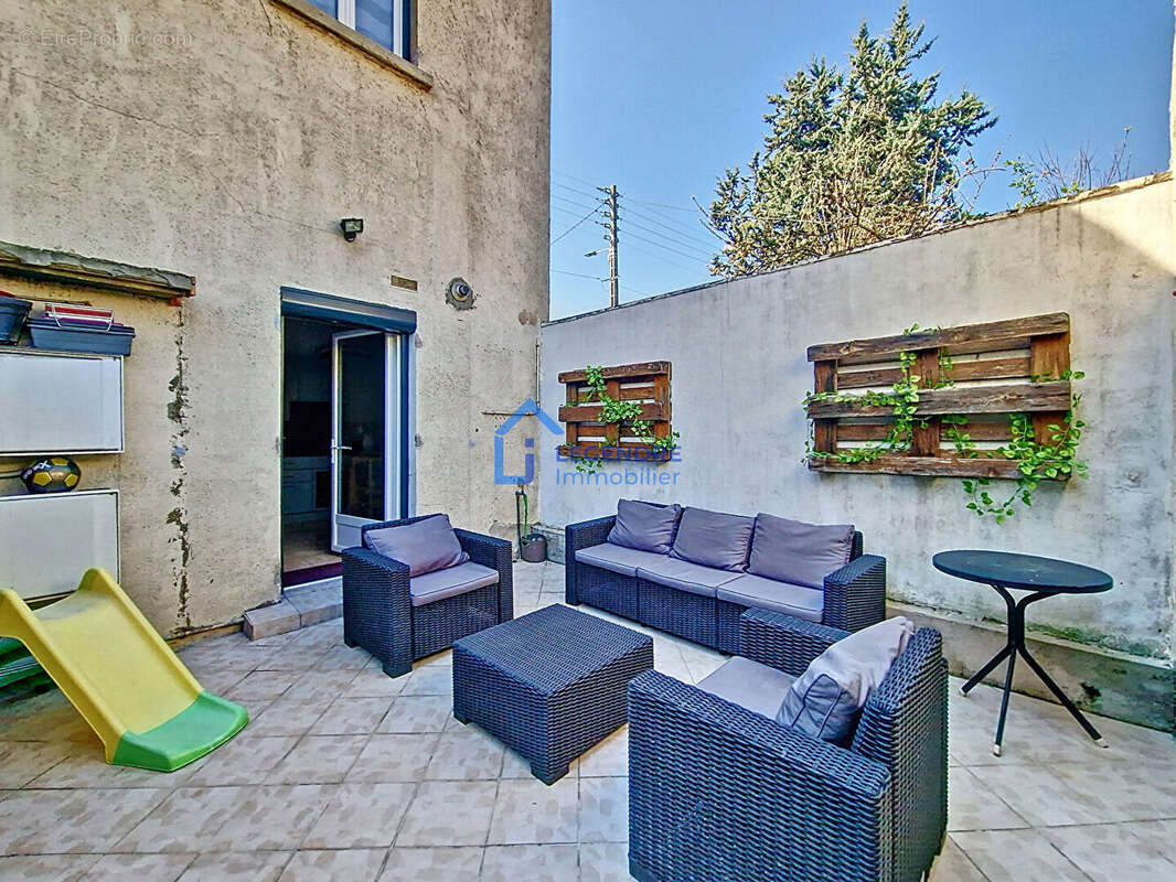 Maison à MONTIGNY-LES-CORMEILLES