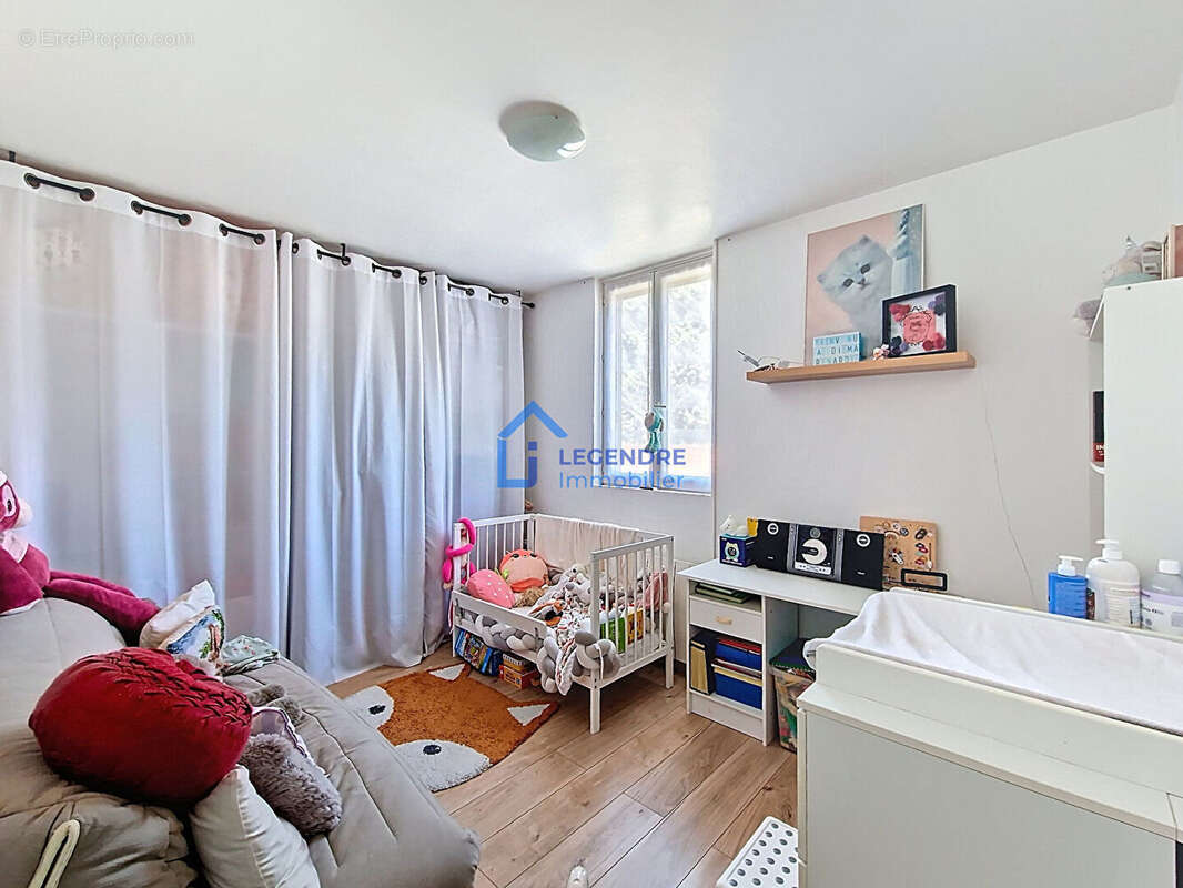 Maison à MONTIGNY-LES-CORMEILLES