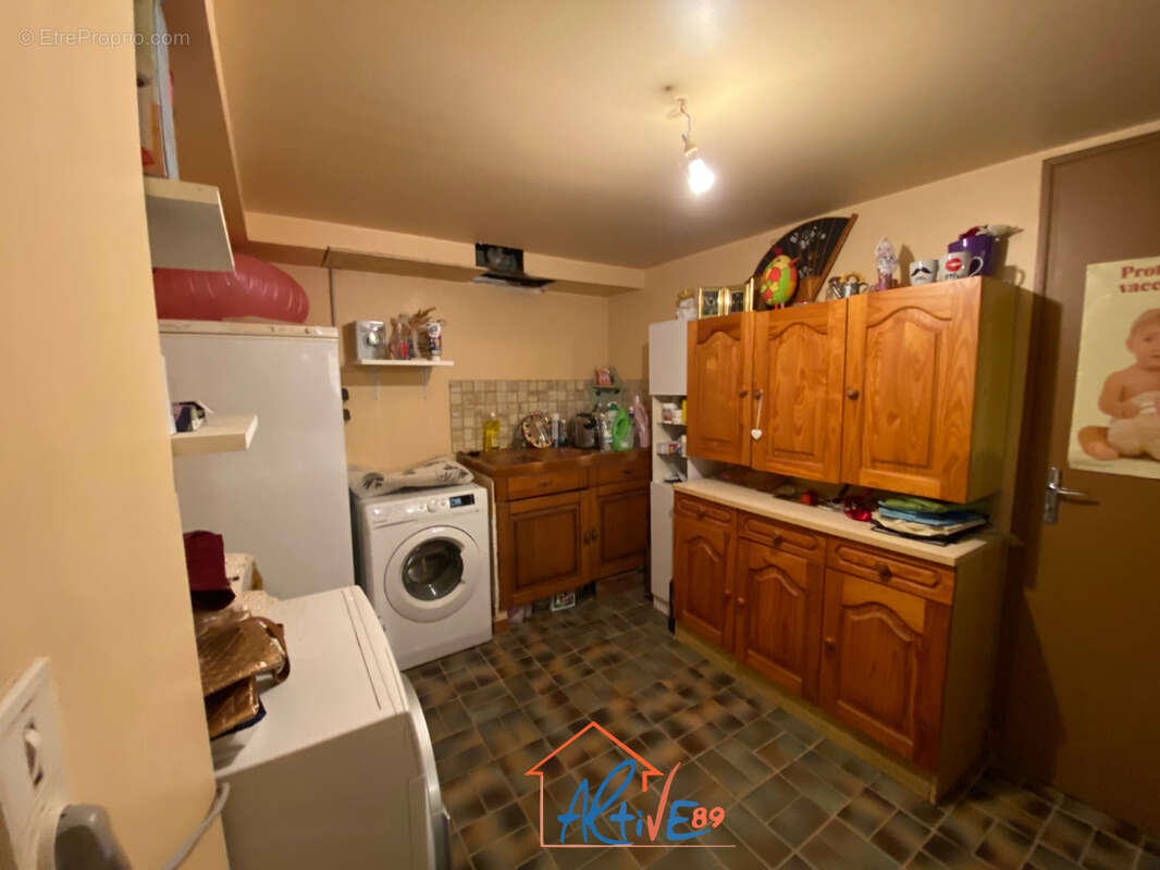 Maison à FLEURY-LA-VALLEE