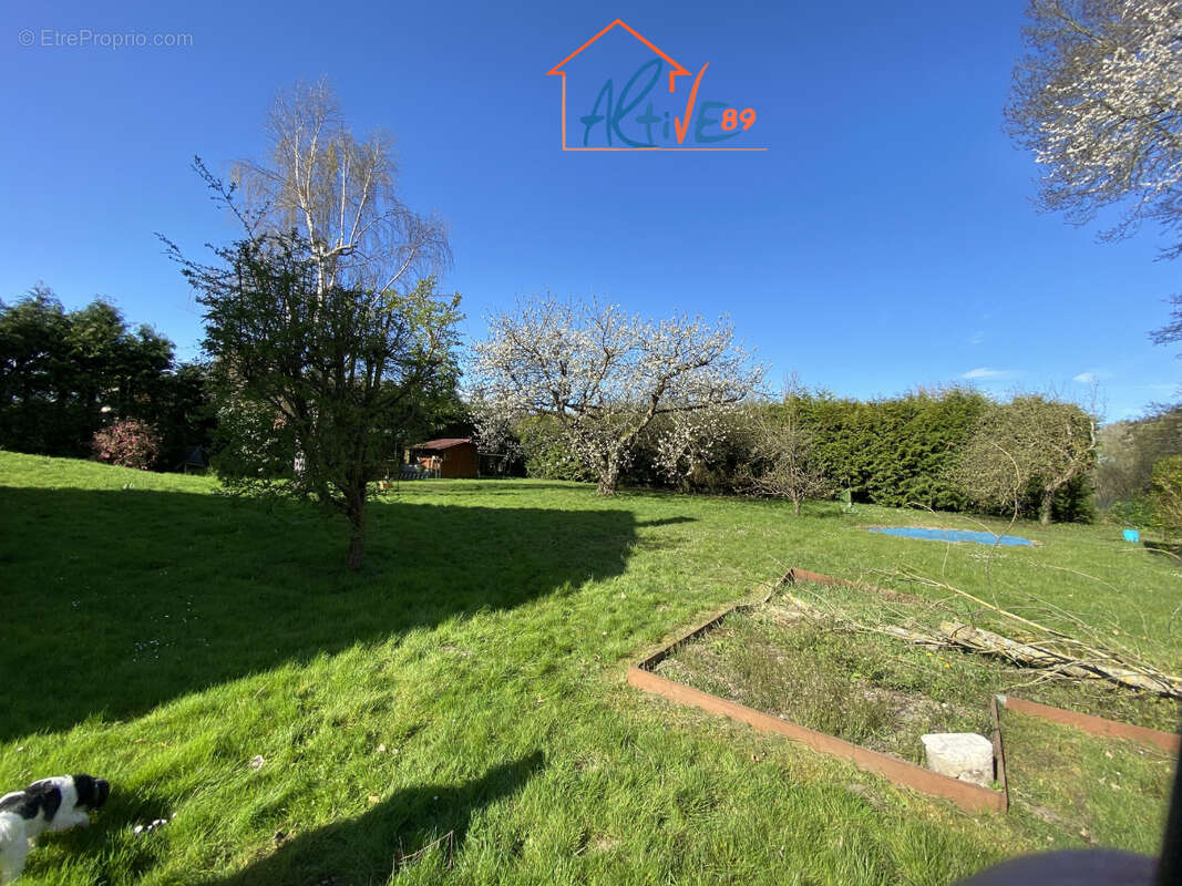 Maison à FLEURY-LA-VALLEE