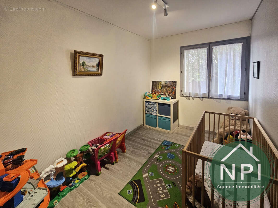 Maison à LIVRY-SUR-SEINE