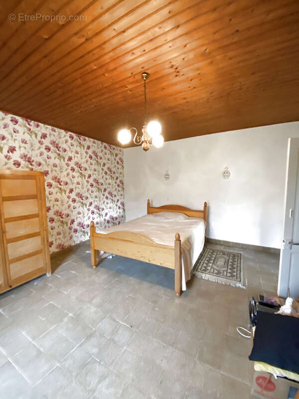 Maison à MOULEYDIER