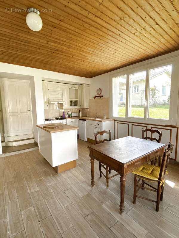 Maison à MOULEYDIER