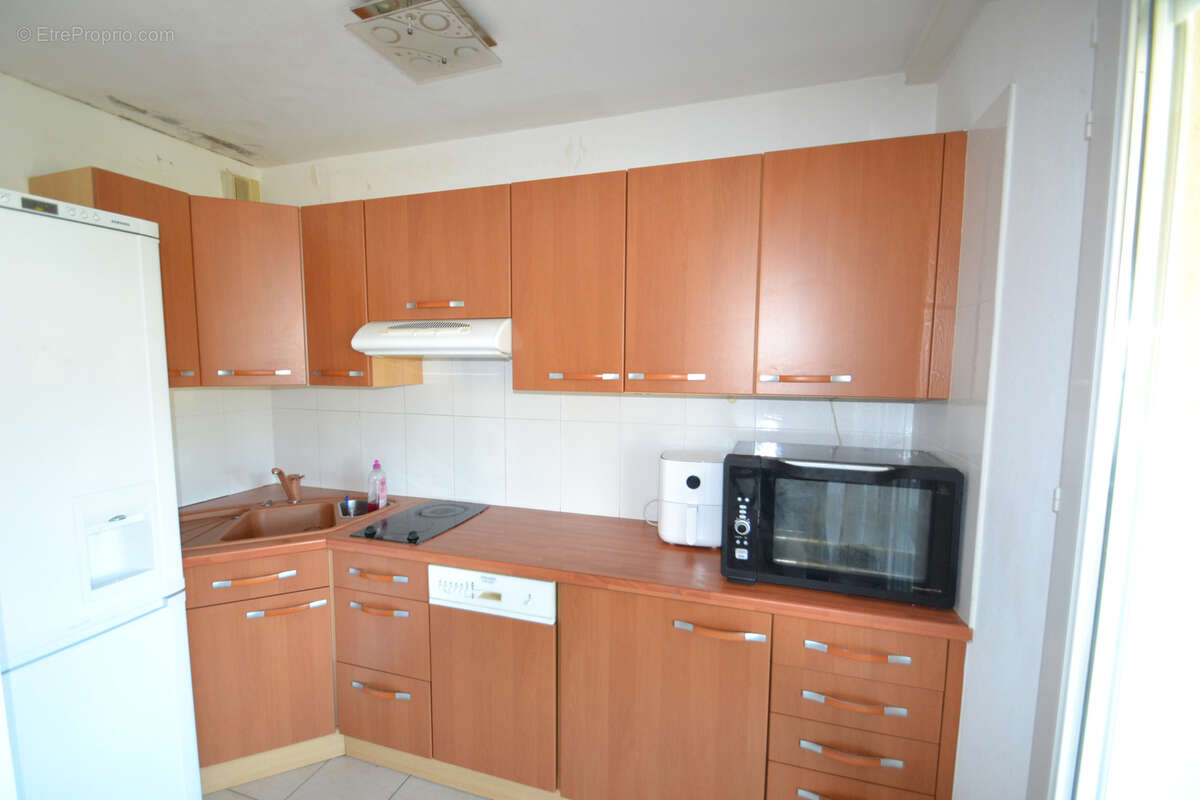 Appartement à VALLAURIS